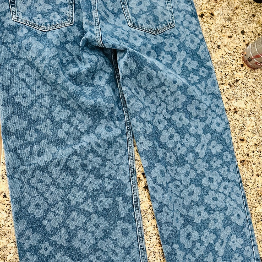 Men’s Urban Outfitters Skate Jeans - Picture 2 of 5